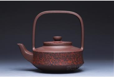 宜兴紫砂壶作品：提壁-咸仲英